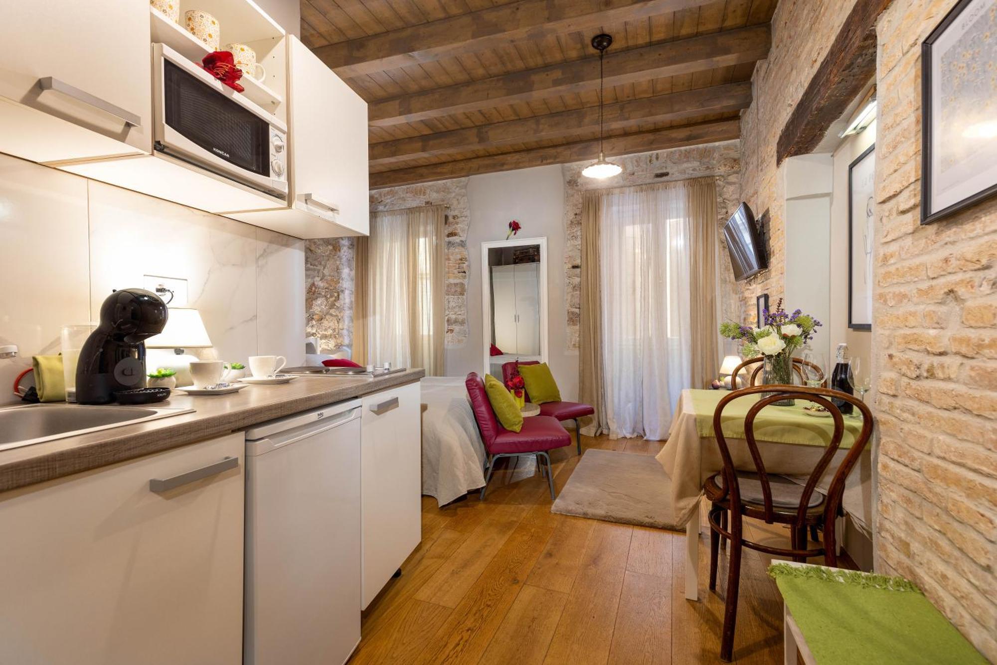 Casa Kaligari History Apartment Rovinj Exterior photo